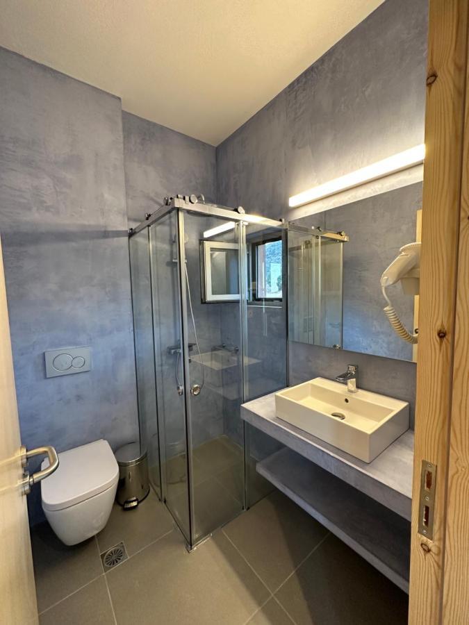 Pasithea Suites モネンバシア エクステリア 写真